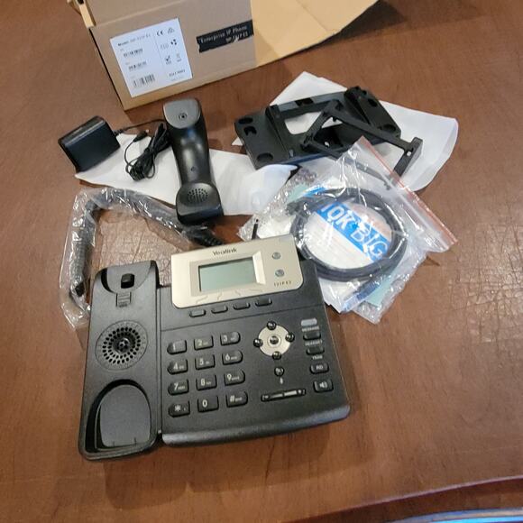 Yealink SIP-T21P E2 Dual-line Entry Level IP Phone Open Box Never Been Used - Picture 1 of 16
